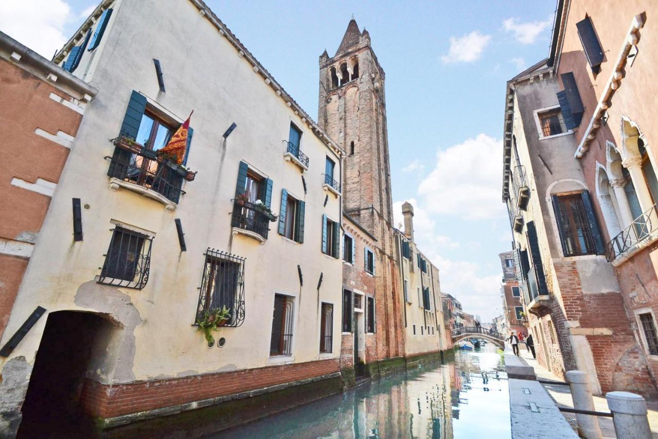 San Barnaba On The Canal Benátky Exteriér fotografie